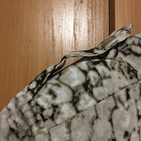 Calvin Klein Reptilian Print Button Down Shirt - Picture 8 of 16